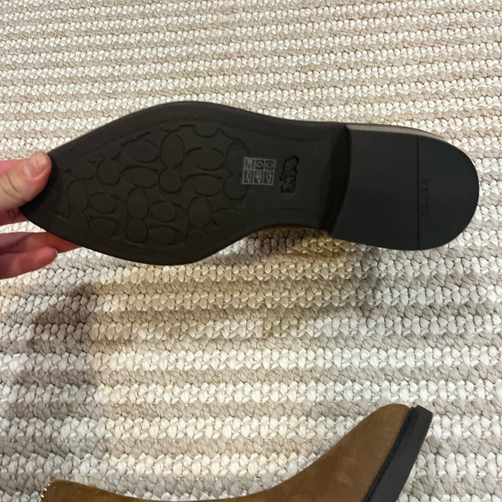 Coach Bowery Beadchain Chelsea Boots - Picture 9 of 9